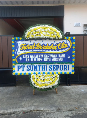 Papan Bunga Duka di Lubuk Minturun